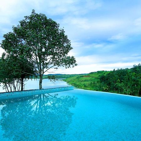 Vista Del Lago Ambalavayal Luaran gambar