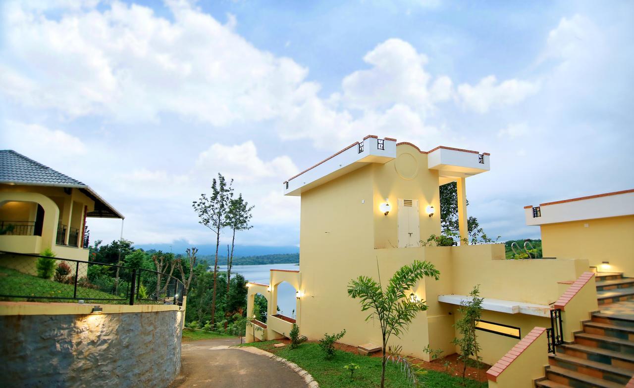 Vista Del Lago Ambalavayal Luaran gambar