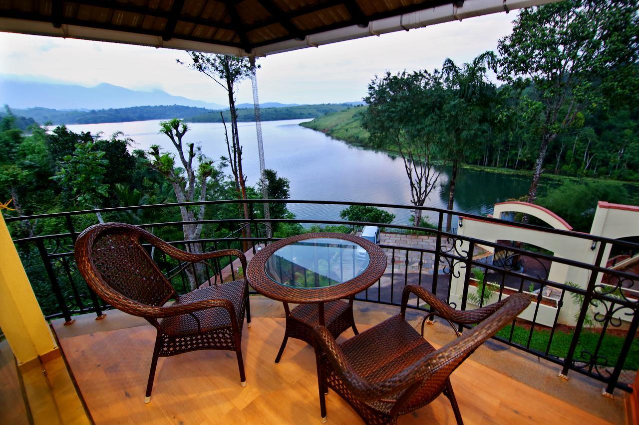 Vista Del Lago Ambalavayal Luaran gambar