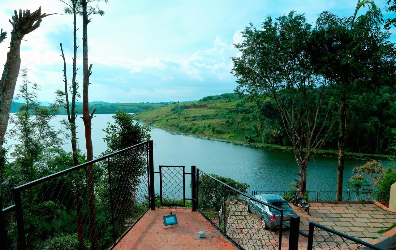 Vista Del Lago Ambalavayal Luaran gambar