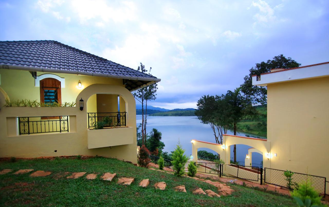 Vista Del Lago Ambalavayal Luaran gambar