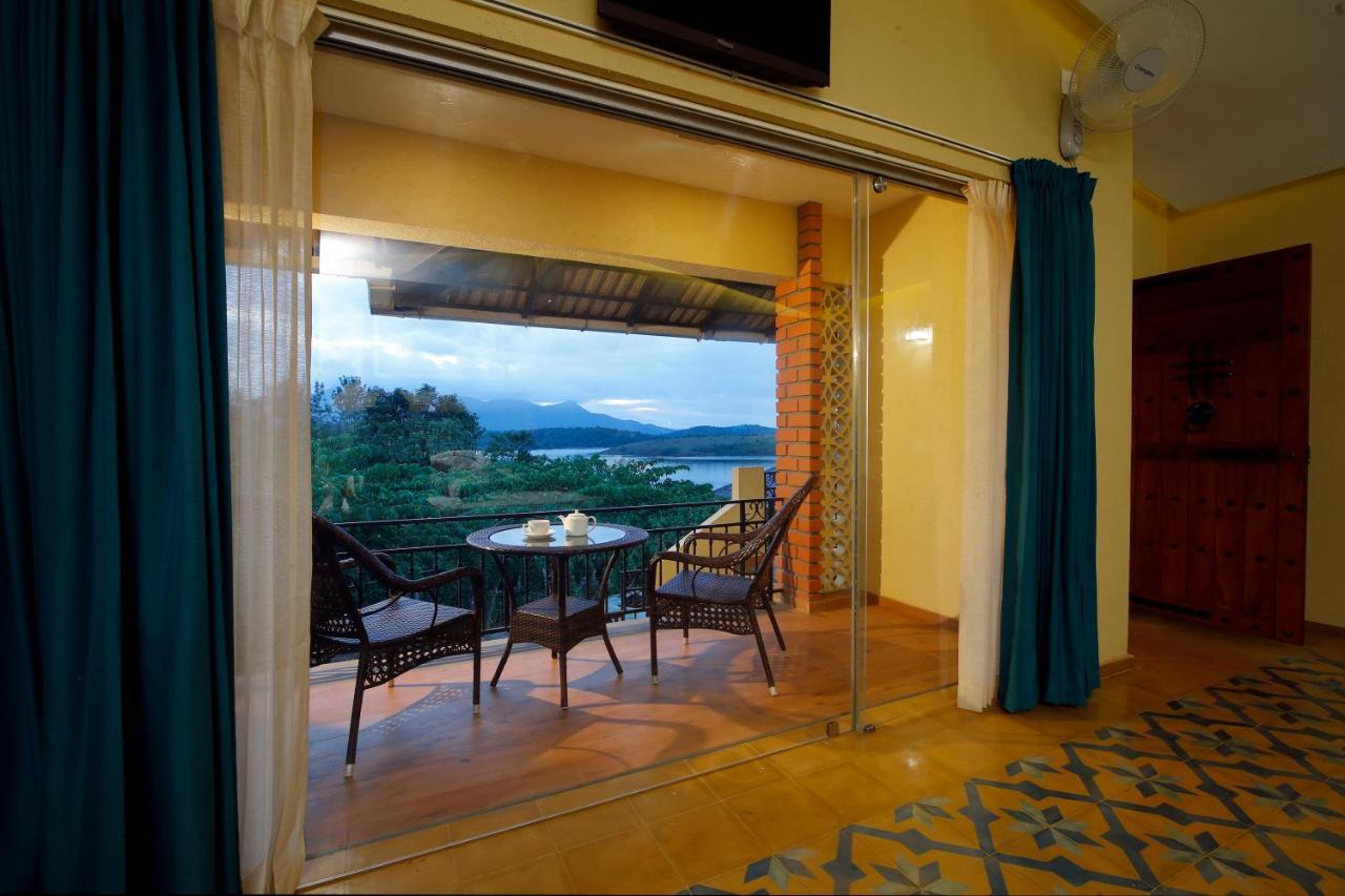 Vista Del Lago Ambalavayal Luaran gambar
