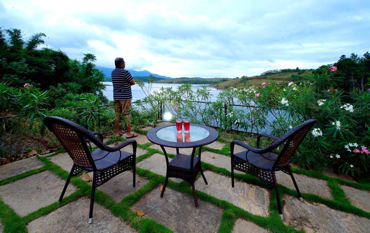 Vista Del Lago Ambalavayal Luaran gambar
