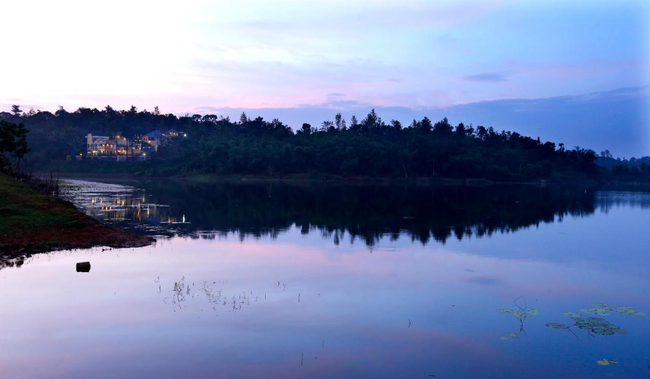 Vista Del Lago Ambalavayal Luaran gambar